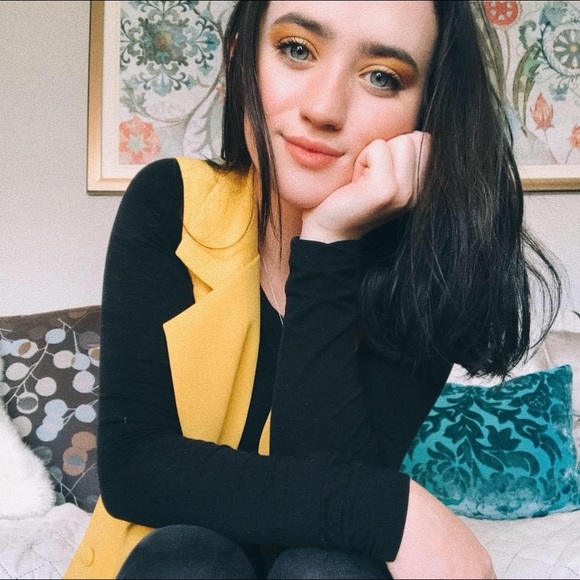 super cute vest - Picture 1 of 5